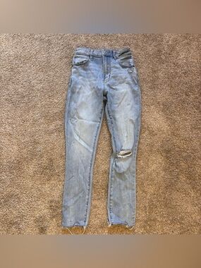 Abercrombie Curve Love Super Skinny Ankle Jeans 24 High Rise Distressed